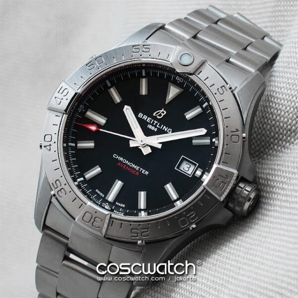breitling avenger black 42 front