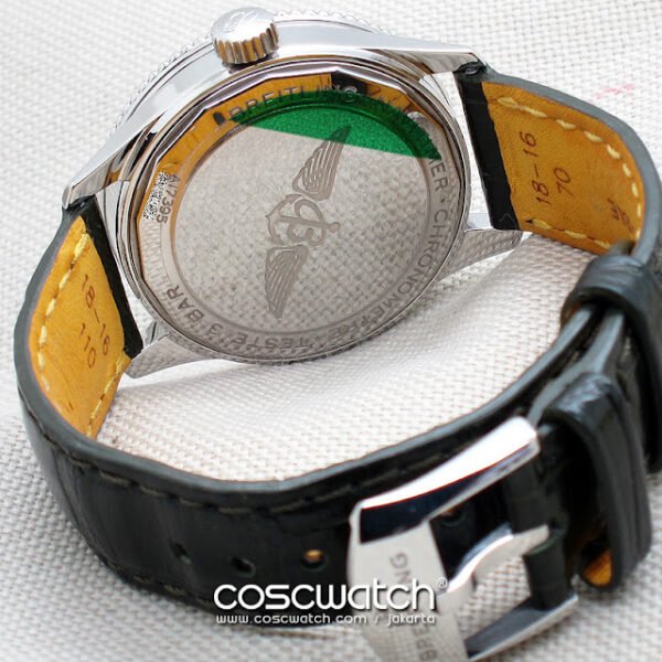 breitling navitimer 35 green back