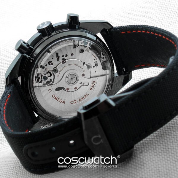 omega dsotm black back