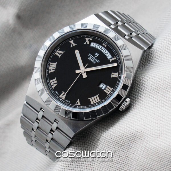 tudor royal daydate black front