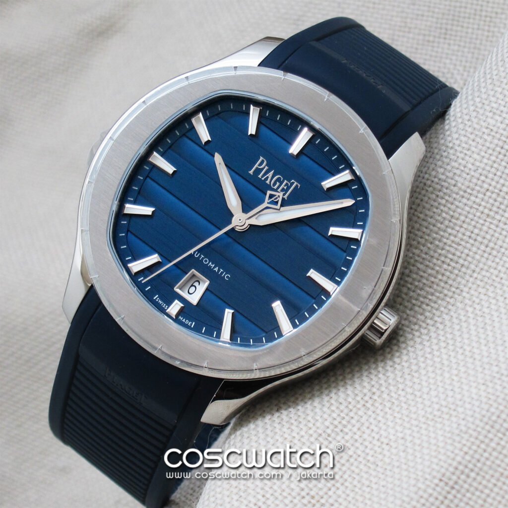 piaget polo blue front